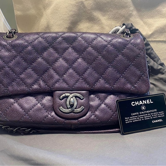 CHANEL Handbags - Chanel Easy Flap Shoulder Bag